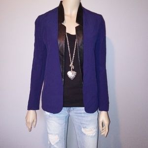 Petticoat Alley Blazer‎